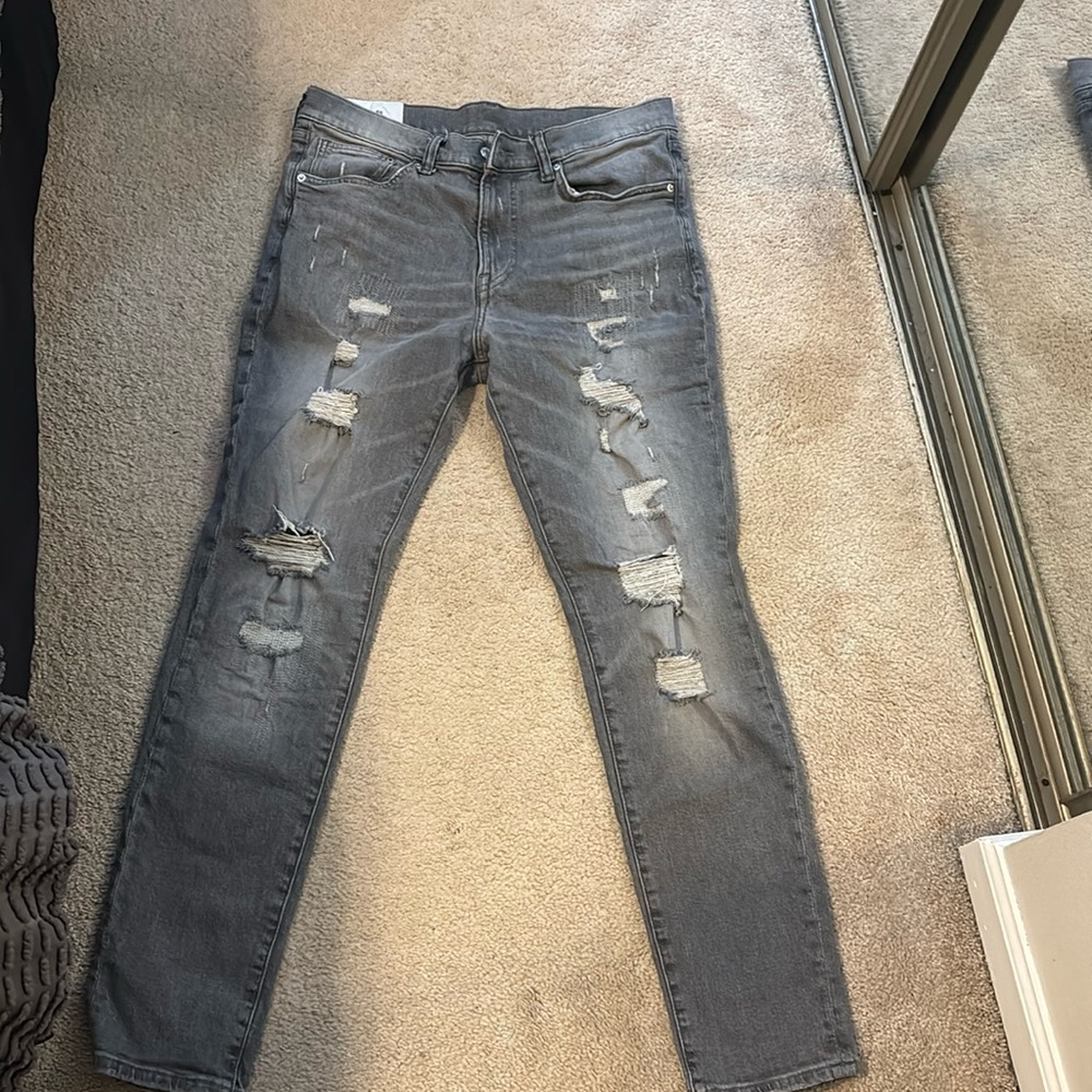 Men’s Grey Jeans
